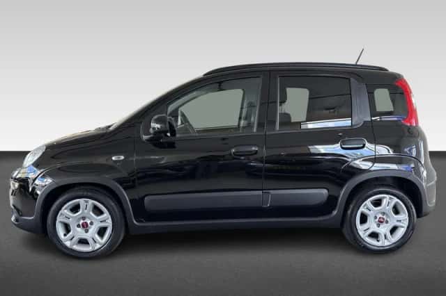 Fiat Panda (2022) thumbnail 2