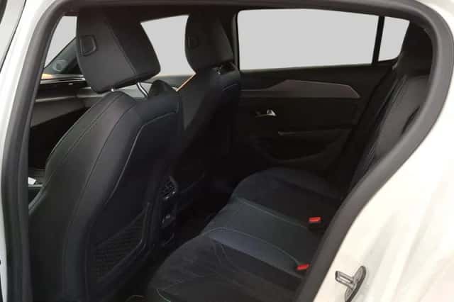 Peugeot 308 (2022) thumbnail 5
