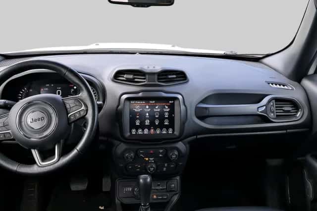 Jeep Renegade (2022) thumbnail 5