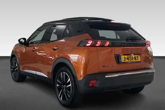 Peugeot e-2008 (2020) thumbnail 3