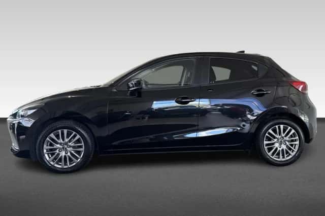 Mazda 2 (2022) thumbnail 2