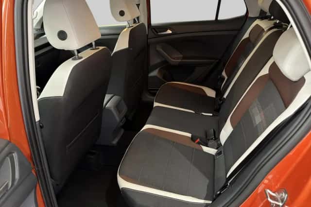 Volkswagen T-Cross (2019) thumbnail 6