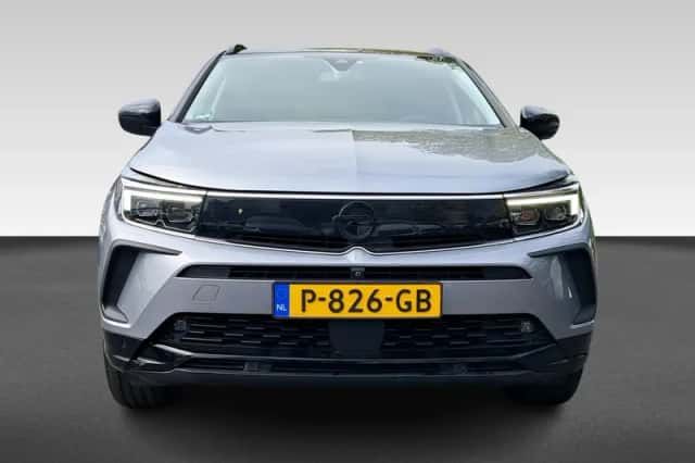 Opel Grandland (2022) thumbnail 4