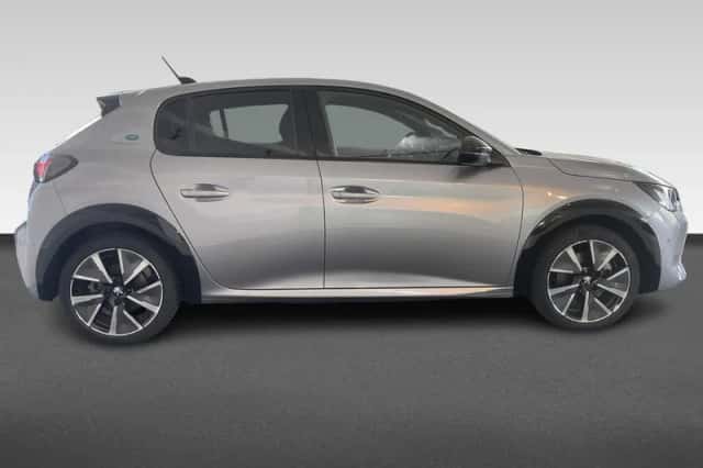 Peugeot e-208 (2023) thumbnail 5