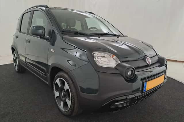 Fiat Panda (2025) thumbnail 2