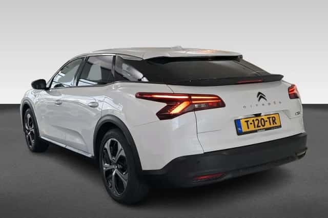 Citroën C5 X (2023) thumbnail 3