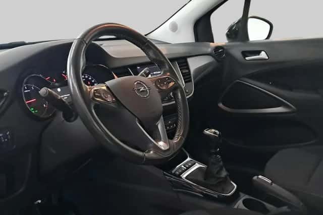 Opel Crossland (2022) thumbnail 4