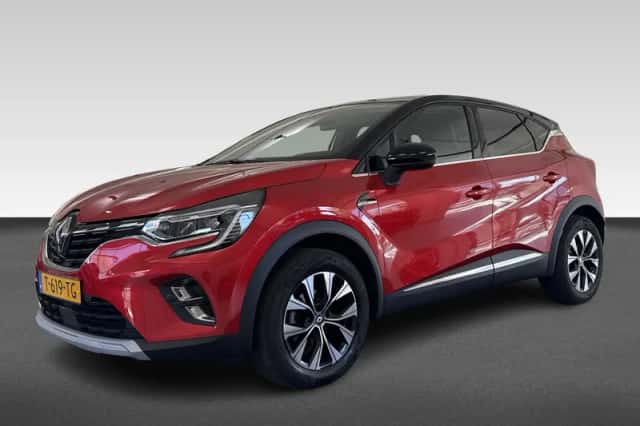 Renault Captur (2023) thumbnail 1