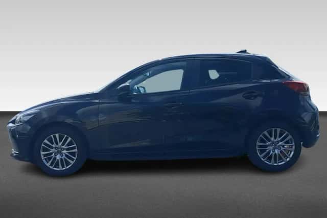 Mazda 2 (2022) thumbnail 2