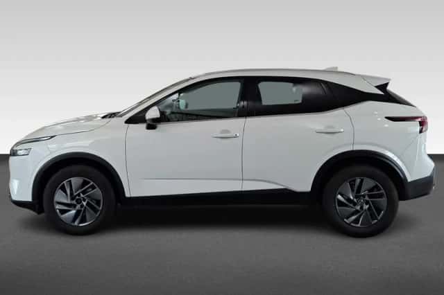Nissan Qashqai (2023) thumbnail 2