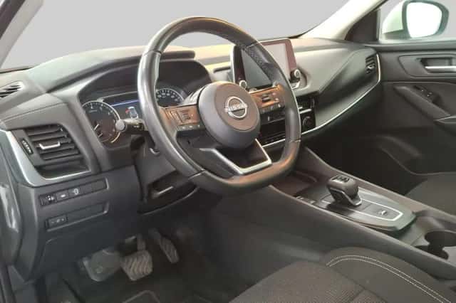 Nissan Qashqai (2023) thumbnail 4
