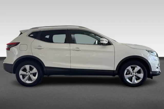 Nissan Qashqai (2018) thumbnail 5