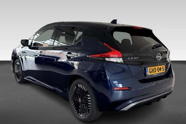 Nissan Leaf (2024) thumbnail 3