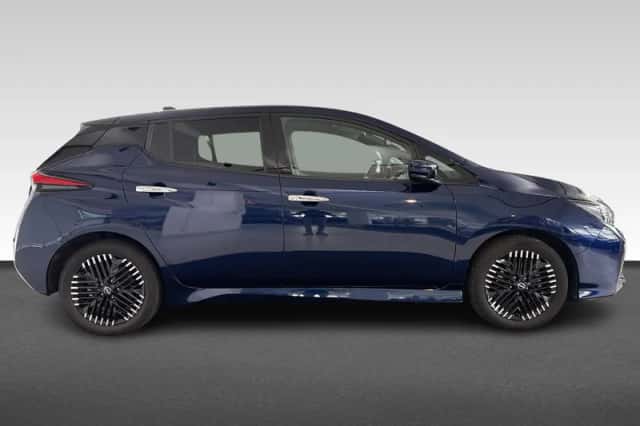 Nissan Leaf (2024) thumbnail 5