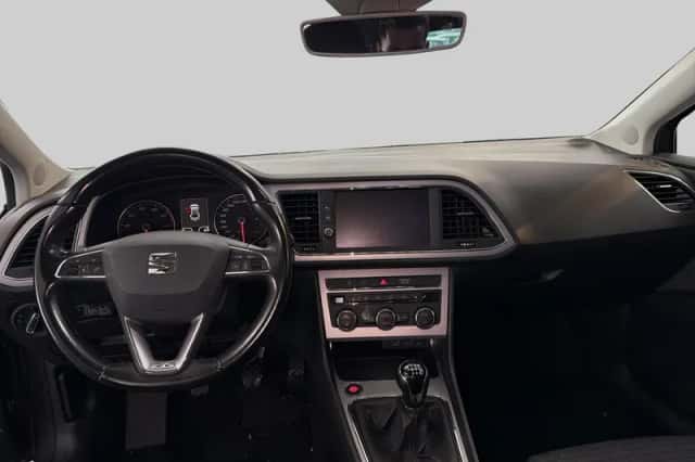 SEAT Leon (2017) thumbnail 5