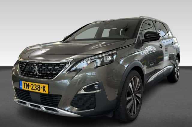 Peugeot 5008 (2018) thumbnail 1