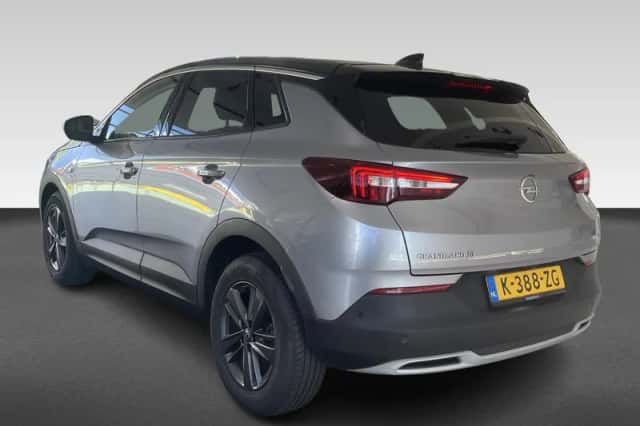 Opel Grandland X (2021) thumbnail 3