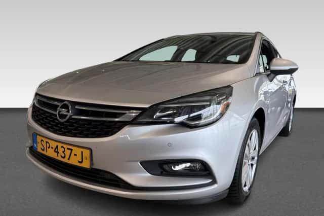 Opel Astra (2018) thumbnail 1