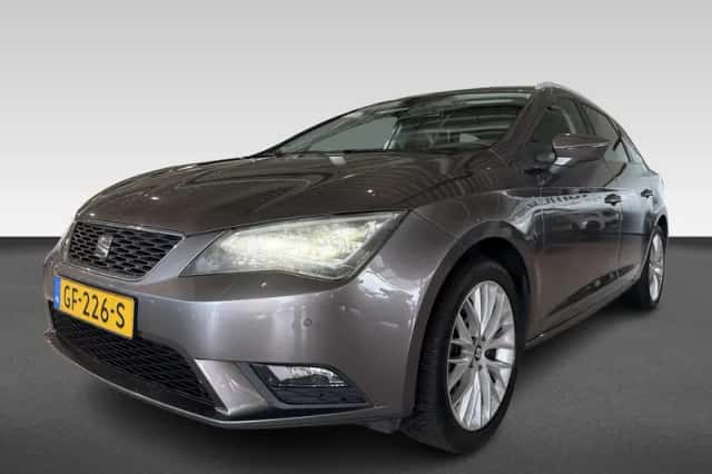 SEAT Leon (2015) thumbnail 1