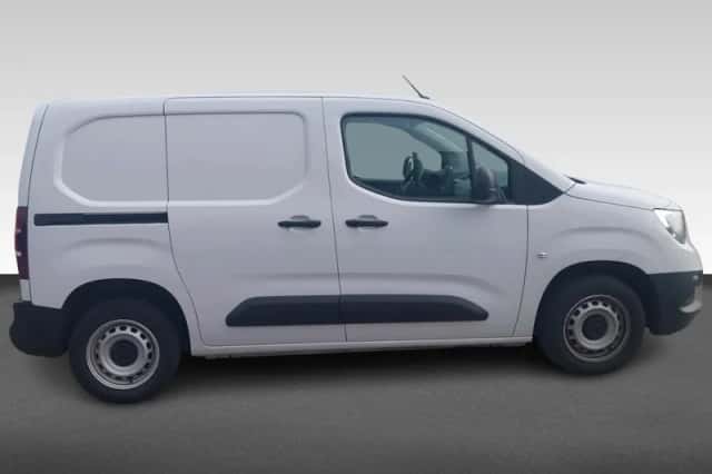 Opel Combo (2022) thumbnail 6