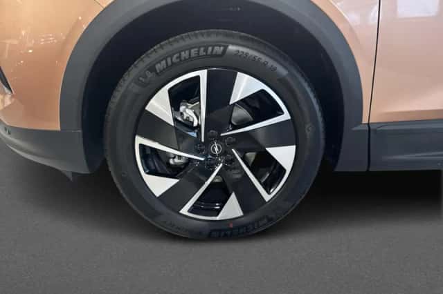 Opel Grandland (2025) thumbnail 4