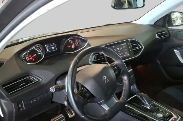 Peugeot 308 (2020) thumbnail 4