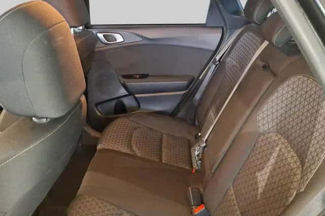 Kia Ceed Sportswagon (2020) thumbnail 6