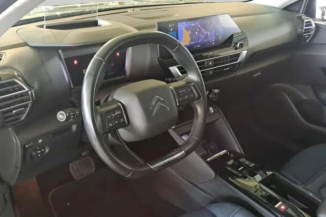Citroën C4 (2021) thumbnail 4