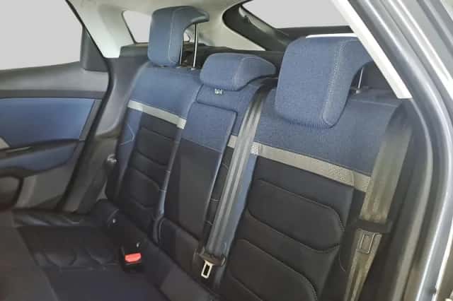 Citroën C4 (2021) thumbnail 6