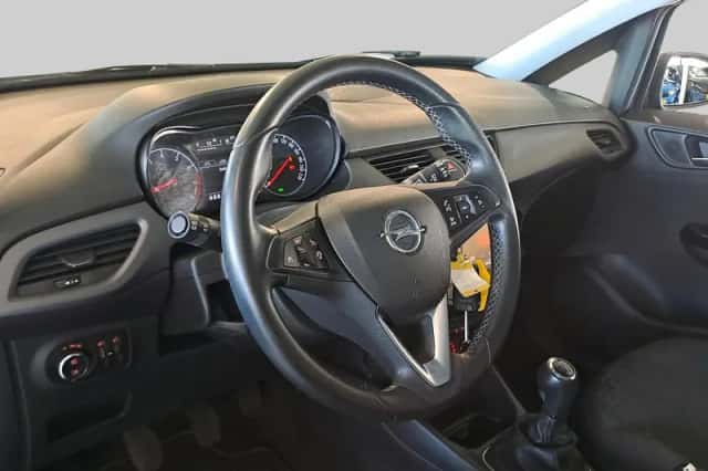 Opel Corsa (2015) thumbnail 3