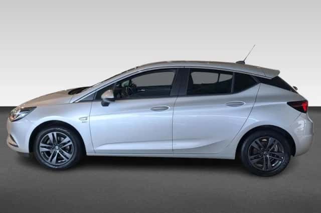 Opel Astra (2019) thumbnail 3