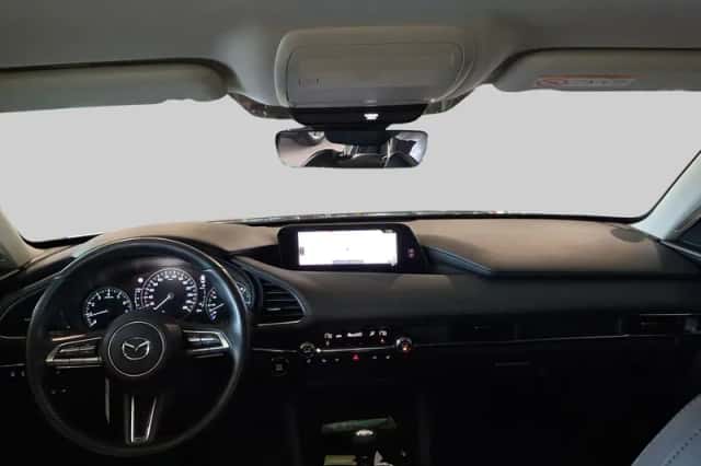 Mazda 3 (2021) thumbnail 5