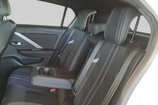 Opel Astra (2024) thumbnail 5