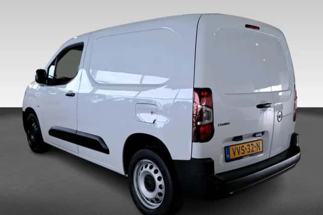 Opel Combo (2023) thumbnail 3