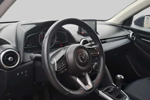 Mazda 2 (2021) thumbnail 4