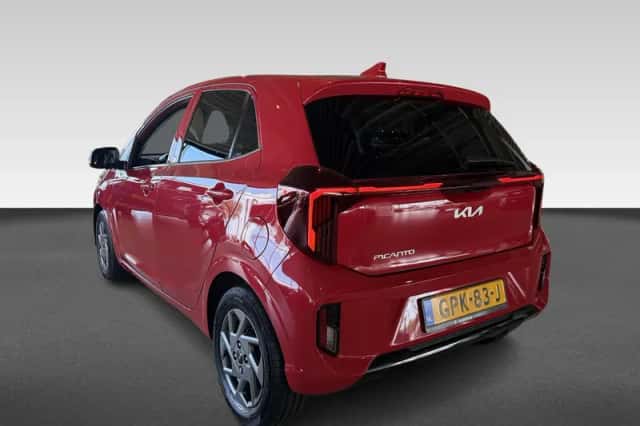 Kia Picanto (2024) thumbnail 3