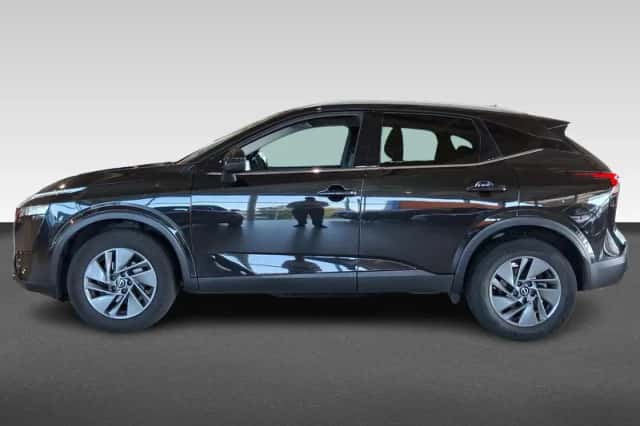 Nissan Qashqai (2023) thumbnail 2