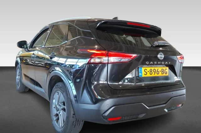 Nissan Qashqai (2023) thumbnail 3