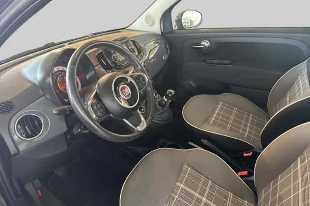 Fiat 500 (2019) thumbnail 4