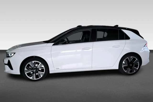 Opel Astra (2023) thumbnail 2