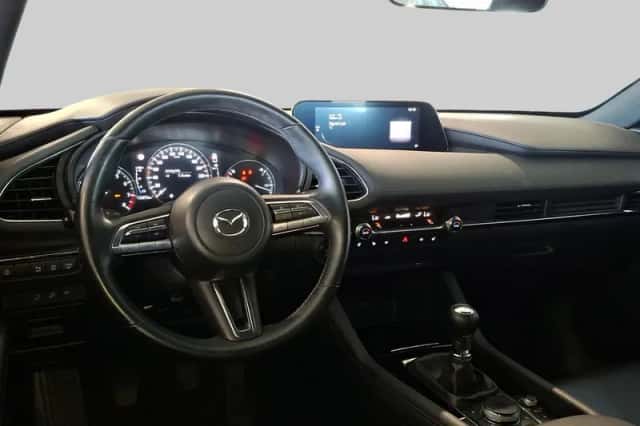 Mazda 3 (2020) thumbnail 5