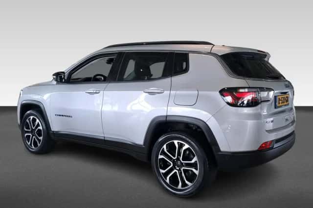Jeep Compass (2022) thumbnail 3