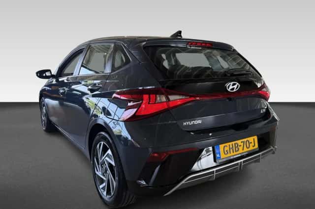 Hyundai i20 (2024) thumbnail 3