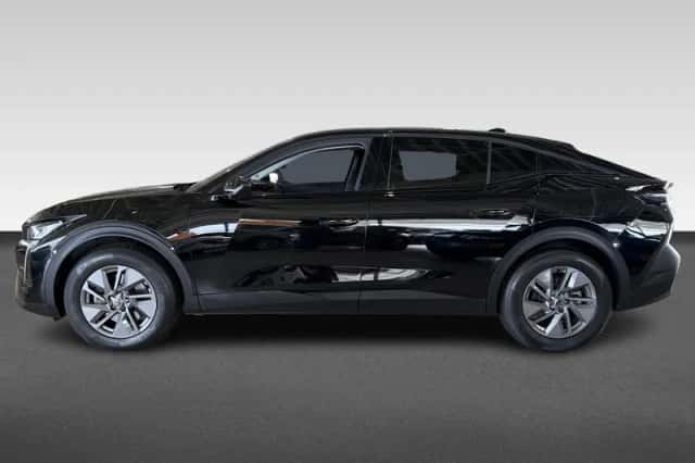 Peugeot 408 (2024) thumbnail 2