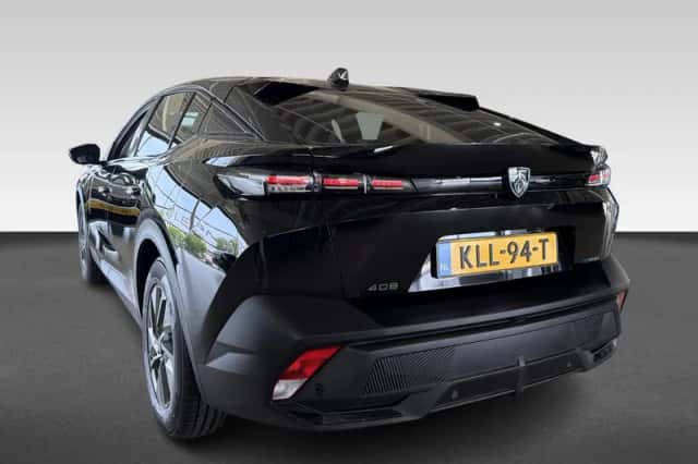 Peugeot 408 (2024) thumbnail 3