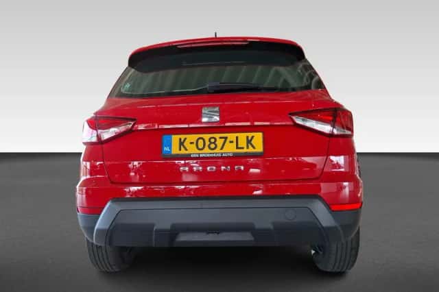 SEAT Arona (2021) thumbnail 4