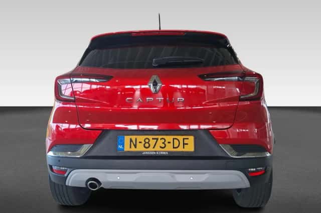 Renault Captur (2021) thumbnail 4