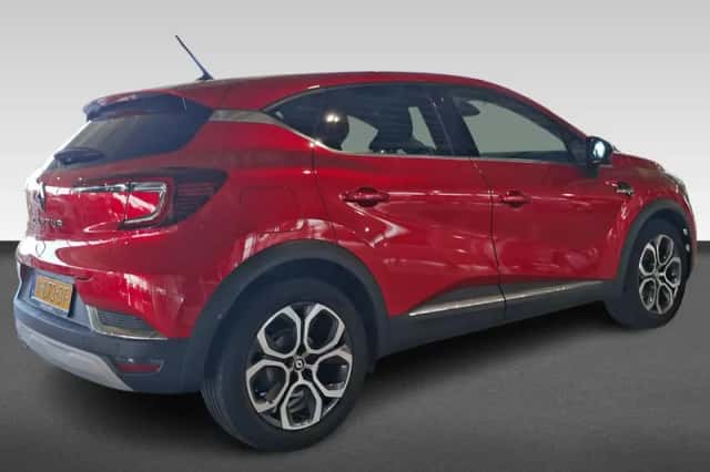 Renault Captur (2021) thumbnail 5