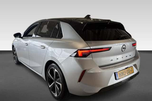 Opel Astra (2025) thumbnail 3
