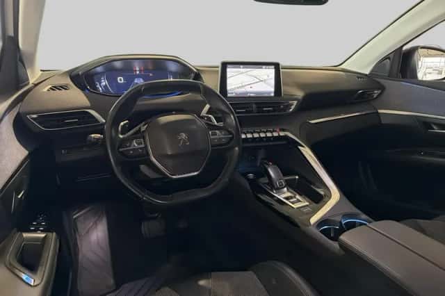 Peugeot 3008 (2020) thumbnail 5